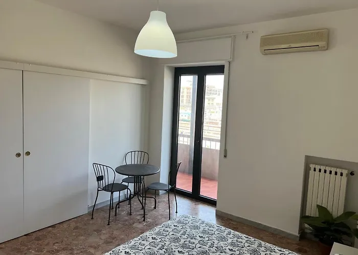 Capruzzi 240 בית הארחה *