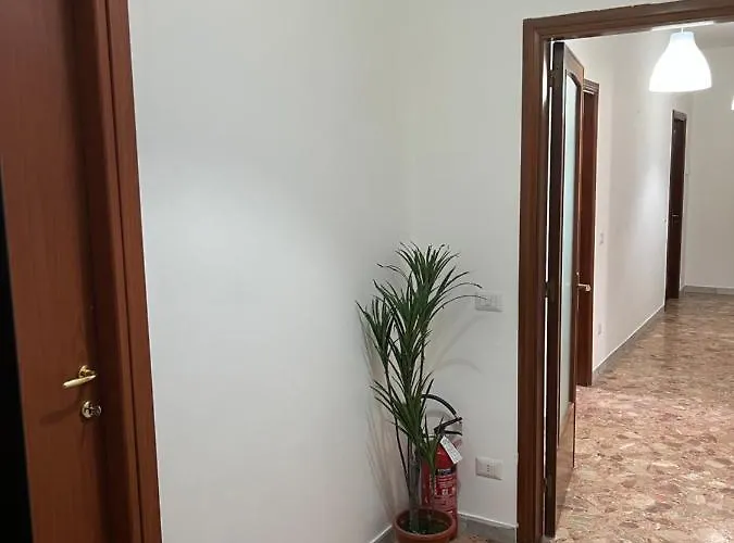 Capruzzi 240 בית הארחה *